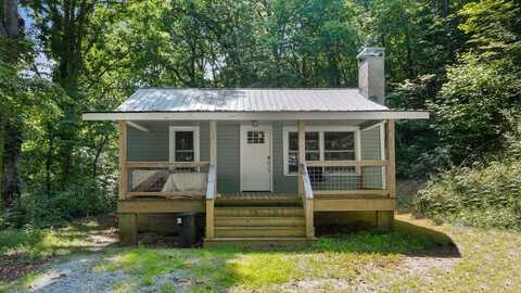 479 Sloan Street, Franklin, NC 28734