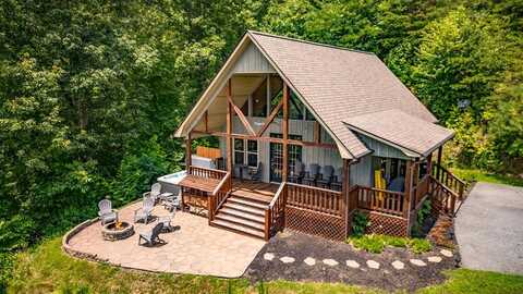 343 Rio Bravo Drive, Sylva, NC 28779