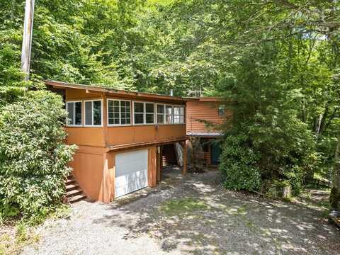 1010 Autumn Drive, Maggie Valley, NC 28751