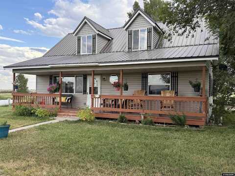 39 Angler Road, Kinnear, WY 82516