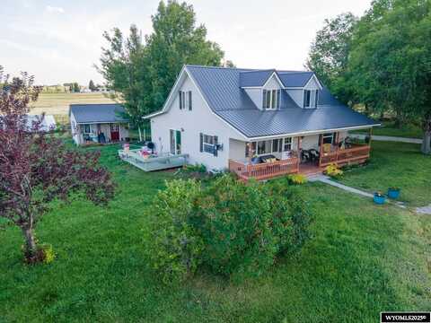 39 Angler Road, Kinnear, WY 82516