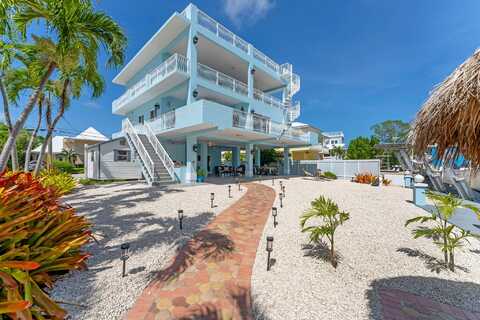 11 Center Lane, Key Largo, FL 33037