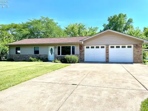 3806 Hoffman Drive, Sandusky, OH 44870