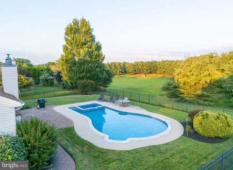 20 CHAMBORD LANE, VOORHEES, NJ 08043