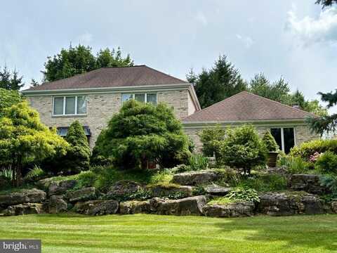 3706 SURREY DRIVE, ALLENTOWN, PA 18103