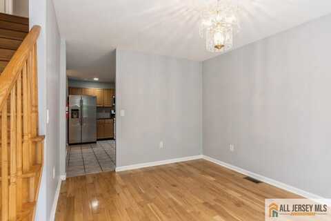 17 Lackland Avenue, Piscataway, NJ 08854