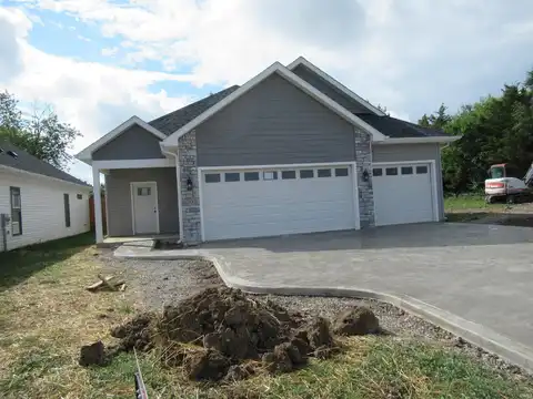 6309 Becker Drive, Fort Wayne, IN 46835