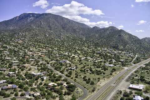 Monticello Drive NE, Albuquerque, NM 87123