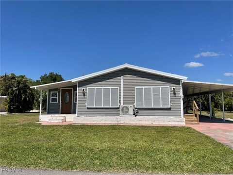 5611 Captain John Smith Loop, North Fort Myers, FL 33917