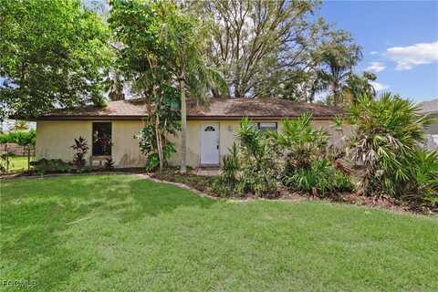 8148 San Carlos Boulevard, Fort Myers, FL 33967