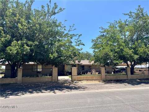 9752 E Ave Q-6, Palmdale, CA 93591
