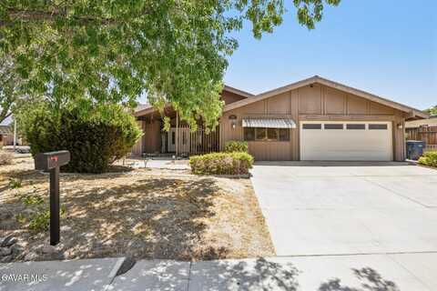 2848 W Avenue J4, Lancaster, CA 93536