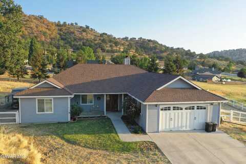 27500 Buckpasser Drive, Tehachapi, CA 93561