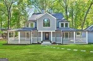 100 Little Ridge, Berkeley Lake, GA 30096