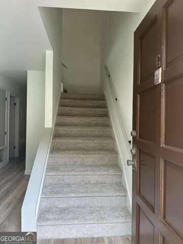 2386 LAWRENCEVILLE, Decatur, GA 30033