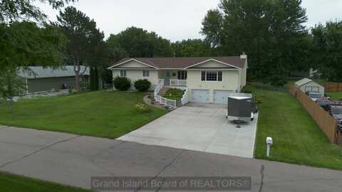 1011 Austin Ave, Grand Island, NE 68801