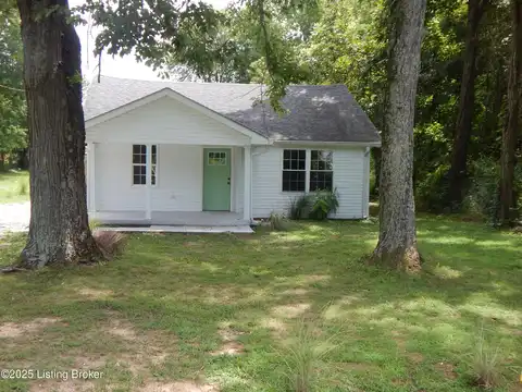 6601 Sylvania 6 Rd, Louisville, KY 40258