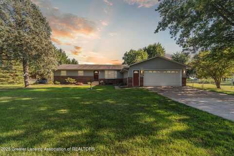 7455 W Maple Rapids Road, Saint Johns, MI 48879