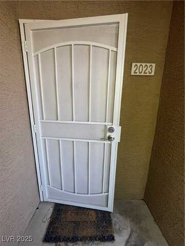 8070 W Russell Road, Las Vegas, NV 89113