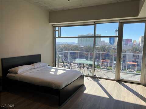 353 E Bonneville Avenue, Las Vegas, NV 89101