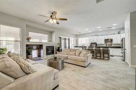 6286 Mesosphere Court, Las Vegas, NV 89110