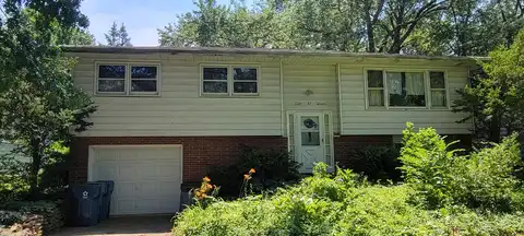 605 Jefferson Avenue, Chesterton, IN 46304