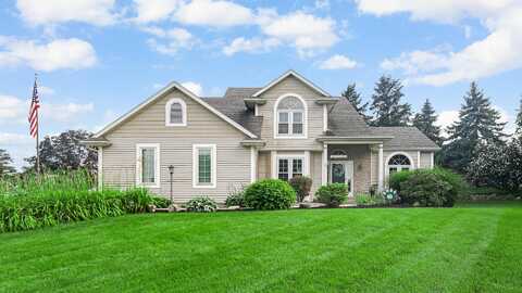 32946 Barn Owl Court, New Carlisle, IN 46552
