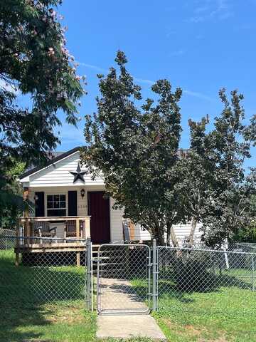1339 9th, West Portsmouth, OH 45663