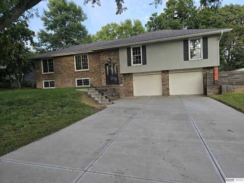 415 S 217th Street, Elkhorn, NE 68022