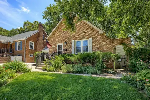 5427 Parker Street, Omaha, NE 68104