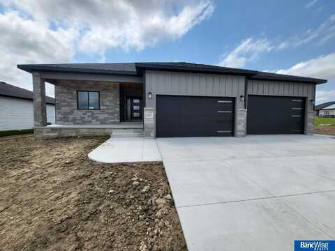 9425 Breashears Street, Lincoln, NE 68516