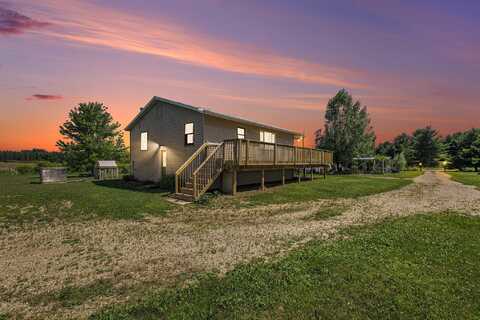 12448 Jefferson Road, Morley, MI 49336