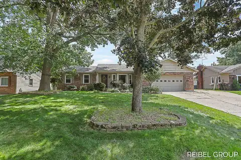 1548 Trentwood Street SW, Wyoming, MI 49509