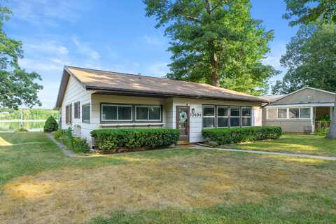 10494 Tomkinson Drive, Scotts, MI 49088
