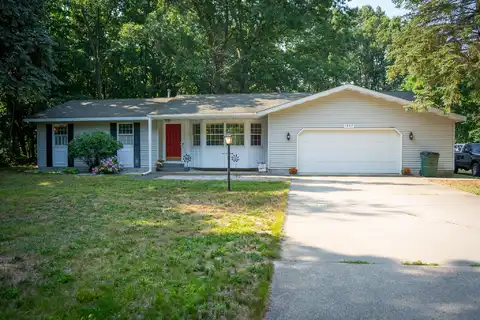 1957 E River Road, Muskegon, MI 49445