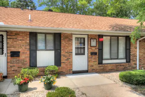 19 Old Mill Drive, Holland, MI 49423