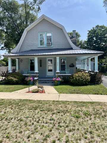 327 S Hemlock Street, Evart, MI 49631
