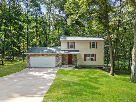 12095 Dubois Drive, Canadian Lakes, MI 49346