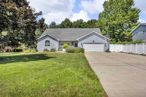 3700 Fairview Avenue, Jackson, MI 49203