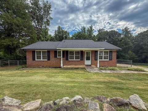 6 Dogwood Lane, Ware Shoals, SC 29692