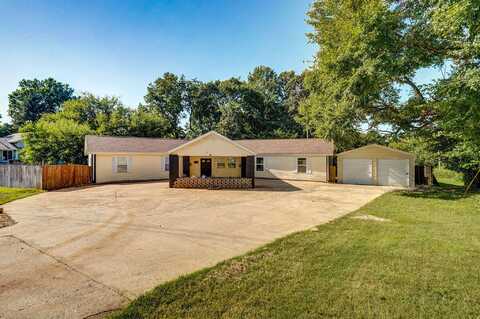 1565 E Briar Street, Springfield, MO 65804