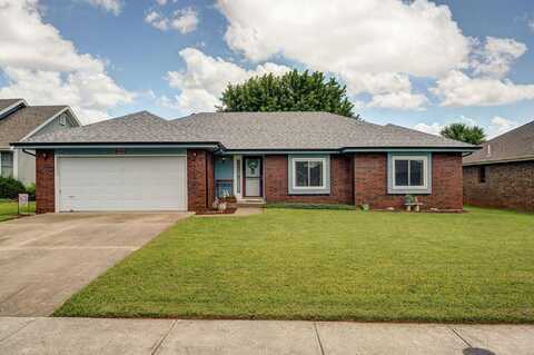2432 S Suprema Avenue, Springfield, MO 65807