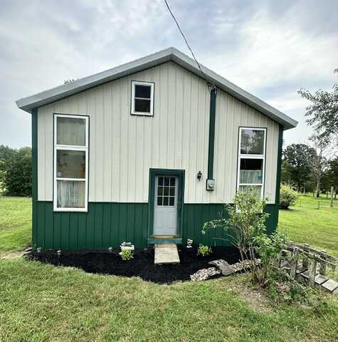 20 Easy Lane, Louisburg, MO 65685