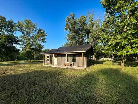 230 Locust, La Russell, MO 64848