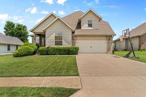 5548 S Pinehurst Avenue, Springfield, MO 65810