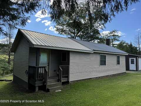 131 Ball Pond Road, Thompson, PA 18465