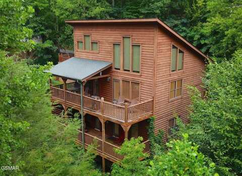 410 Maples Road, Gatlinburg, TN 37738