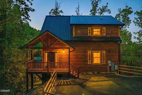 2257 Red Bud Road, Sevierville, TN 37876
