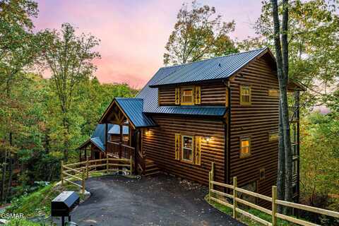 2255 Red Bud Road, Sevierville, TN 37876