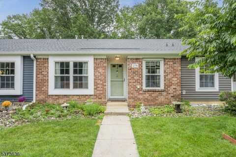 276 Constitution Cir, North Brunswick, NJ 08902